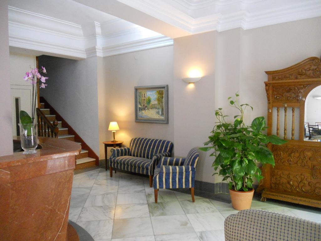 Hotel Paris Lanjaron Bagian luar foto