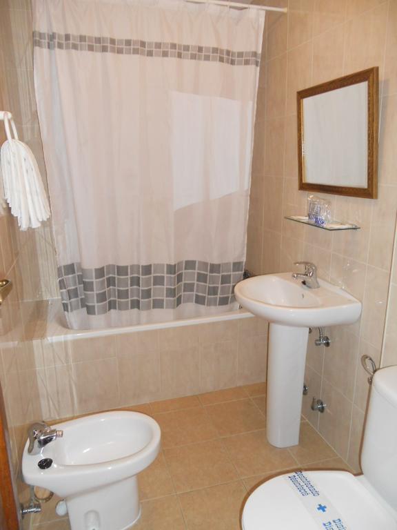 Hotel Paris Lanjaron Bagian luar foto